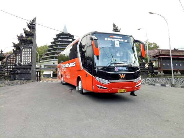 Bus Pariwisata Bali Malang